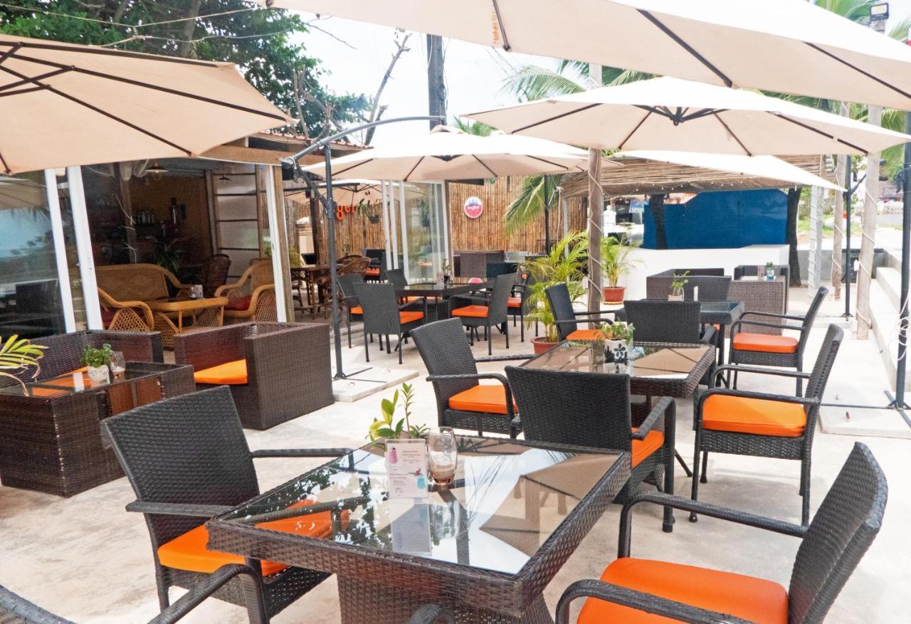 Sunset Lounge Hotel Сиханоуквил Екстериор снимка